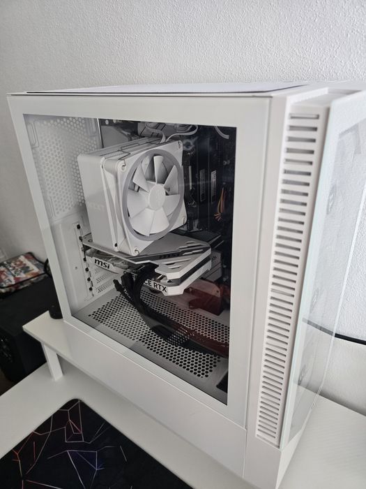 Torre gaming white i5 10400F +RTX4060TI 8GB msi+ 16gb 3200mhz+ Nvme 512GB vendo ou troco