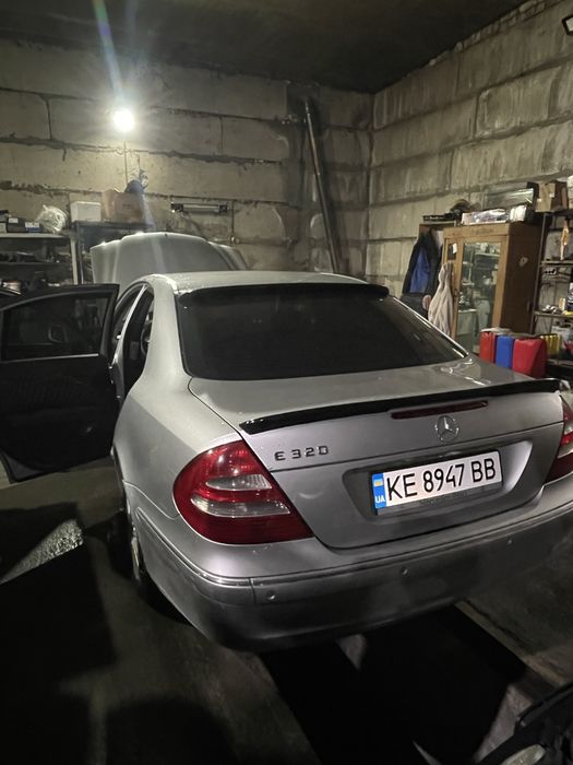 Продам 211 3,2 бензин