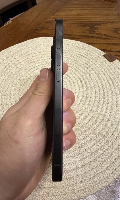 Apple Iphone 16 Pro Black Titanium 256 Gb