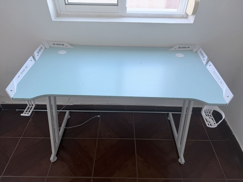 Secretária gaming