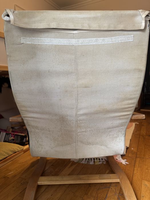 Poltrona / cadeirão IKEA - pés madeira