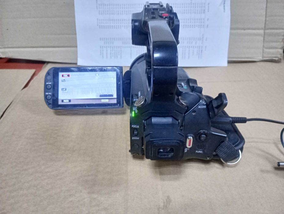 Відеокамера Canon XA-25