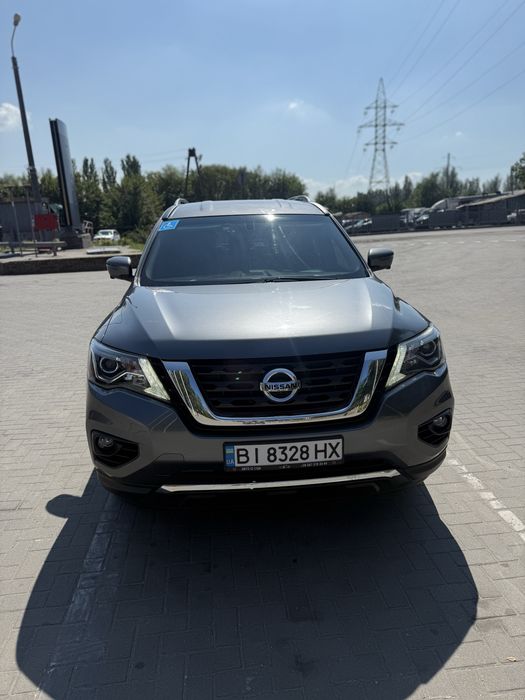 Nissan Pathfinder 2019
