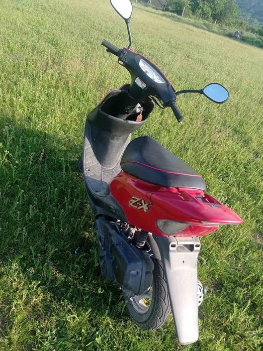 Скутер Хонда zx 35,