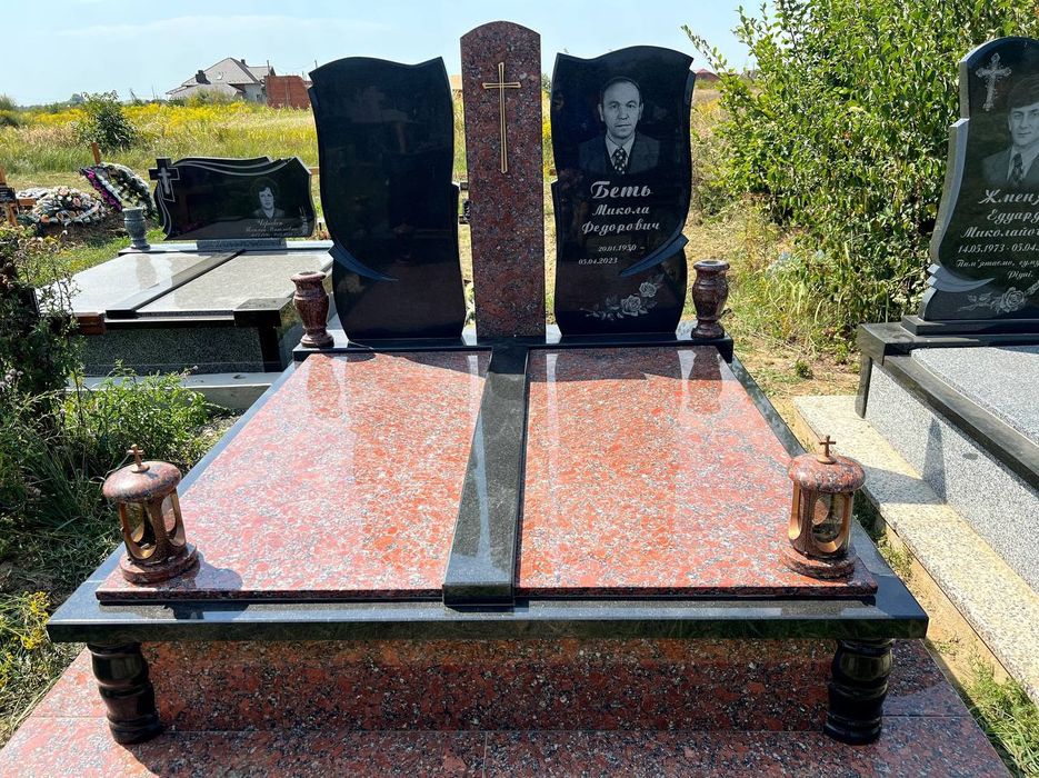 Виготовлення пам'ятників