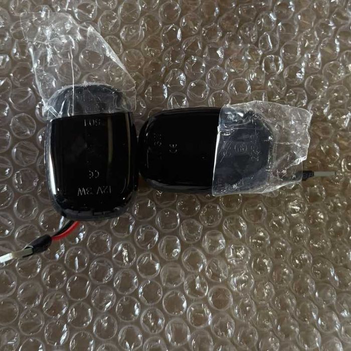 LED повторители поворотов TOYOTA диодные