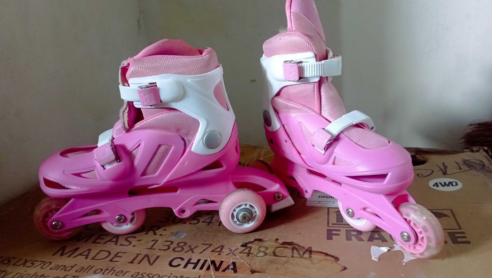 Роликовые Коньки фигурные р.38 скейт