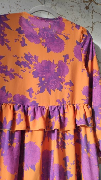 Sukienka w kwiaty jak Marie Zelie