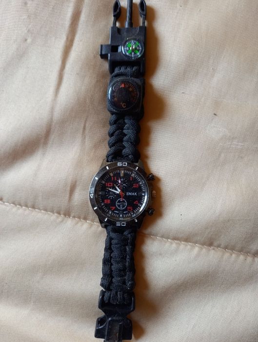 Vendo vários relógios