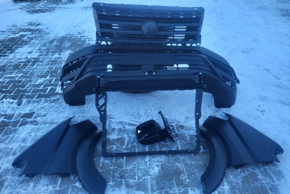 Бампер Крило Телевізор Решітка Зеркало Крафтер 2 Crafter MAN