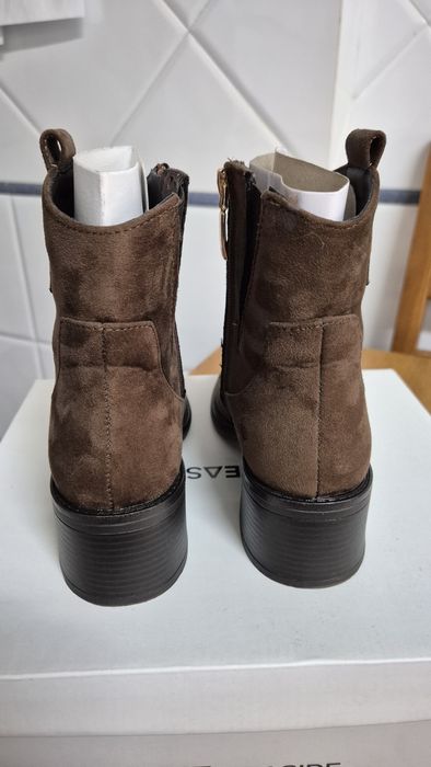 Botas  Castanhas