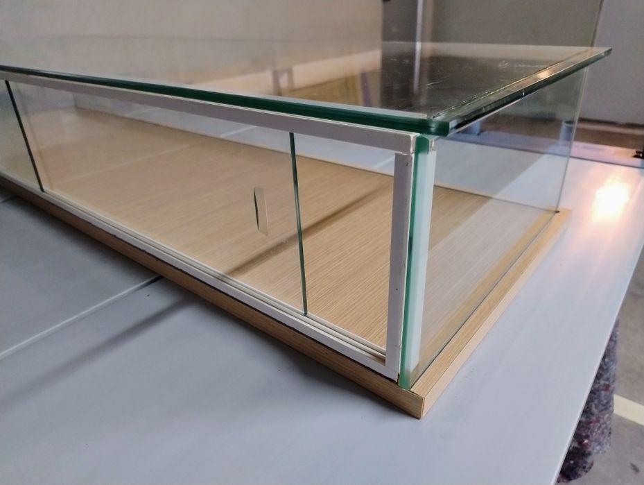 Vitrine / expositor de produtos