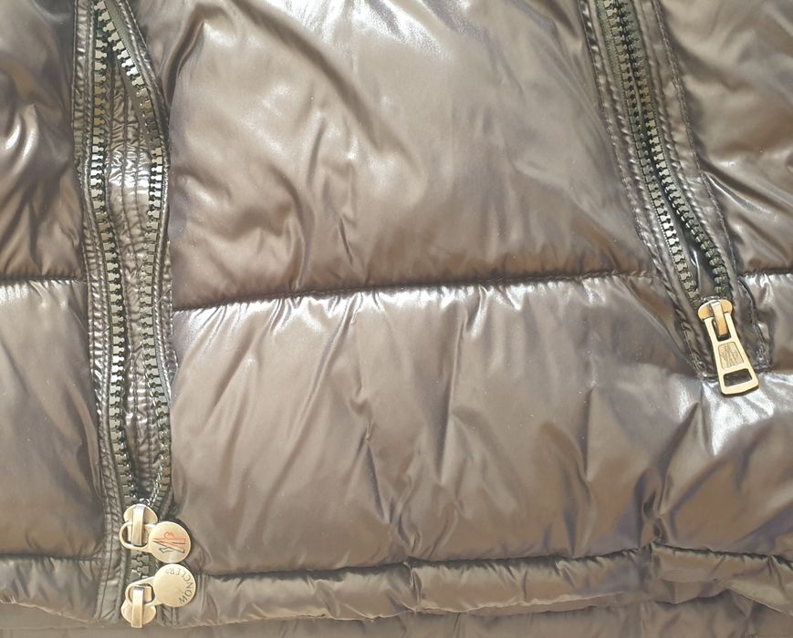 Moncler Maya 70th Anniversary Black Size L – Novo – 950€