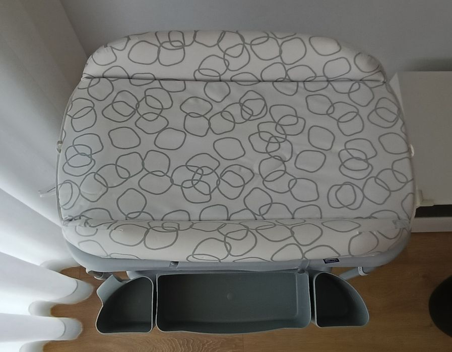 Banheira e trocador cuddle bubble Chicco