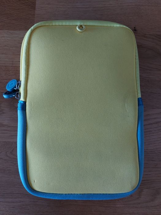 Capa para tablet dos Minimos