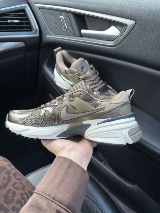Nike V2K Runtekk Mink Brown