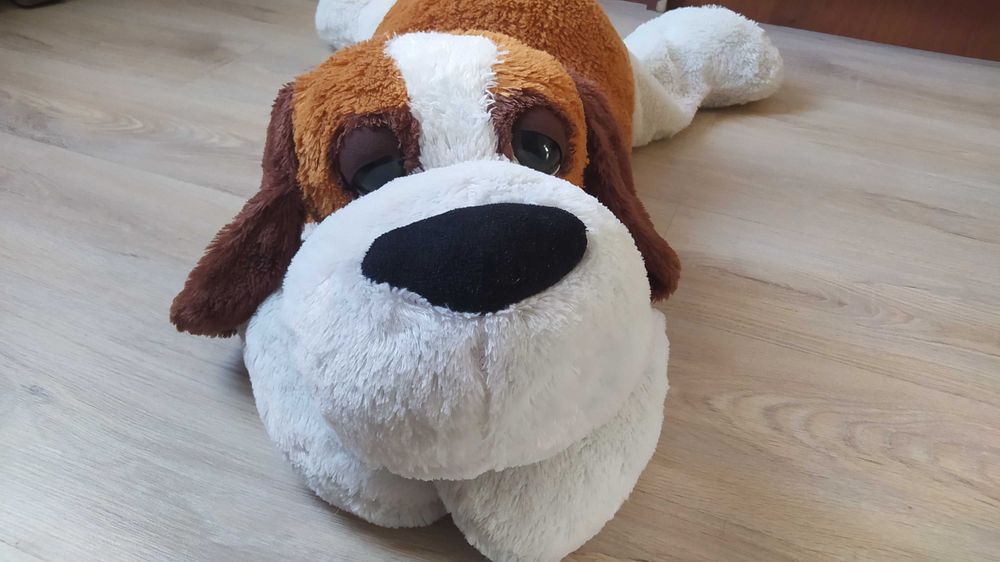 Велика м'яка собака 95 см.