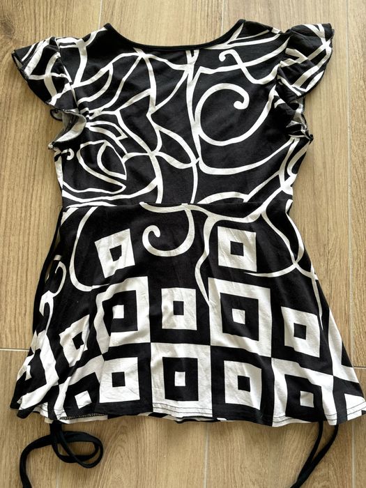 Bluzka letnia z ozdobnym wiazaniem M-L