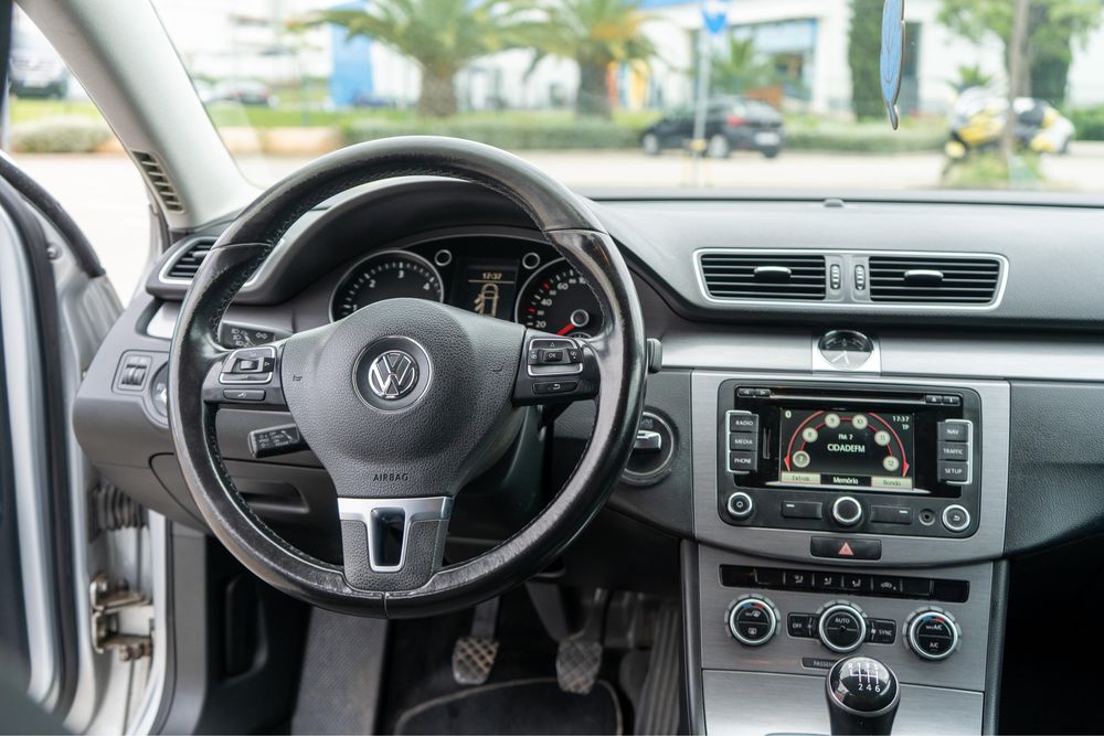 Volkswagen Passat — fotografia 6