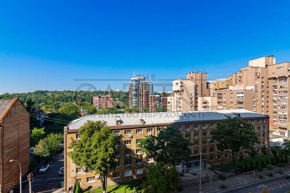 Оренда 2к квартири в ЖК Володимирський вул. Антоновича, 109