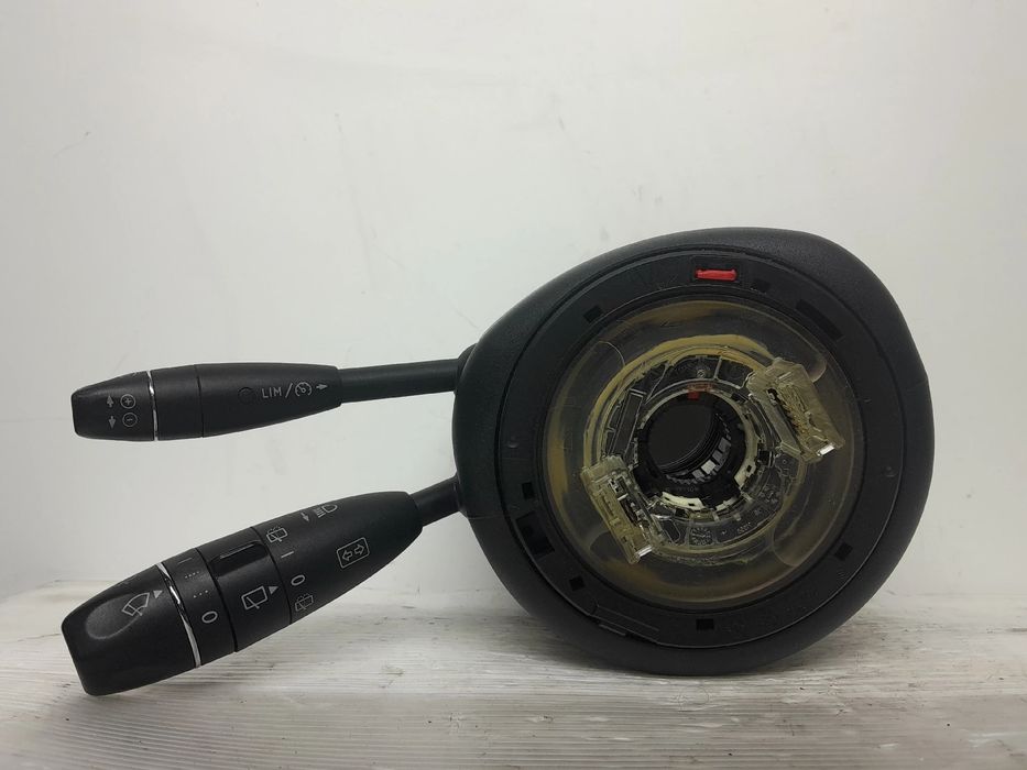 Mercedes-Benz C-Class Light and Windshield Wiper Control Assembly