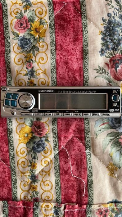 Auto-Rádio clatronic