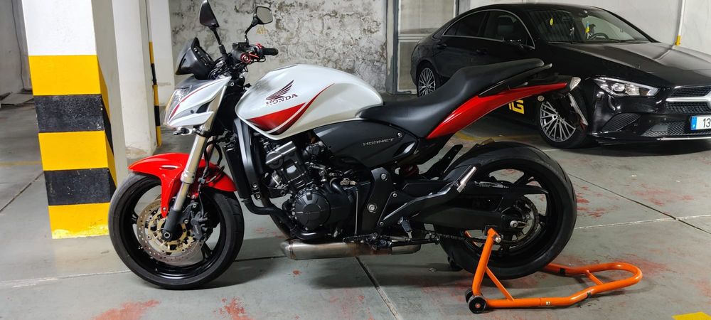 Mota Honda Hornet 600