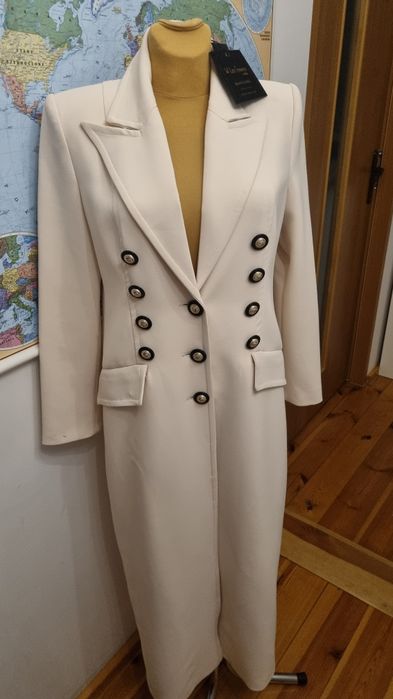 Piękny płaszcz damski Babylon 44 it