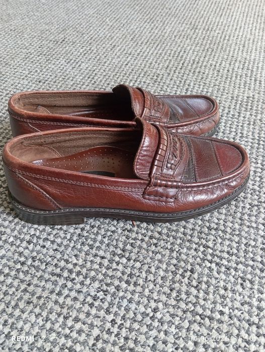 mokasyny unisex marki Century mahoniowe r. 41