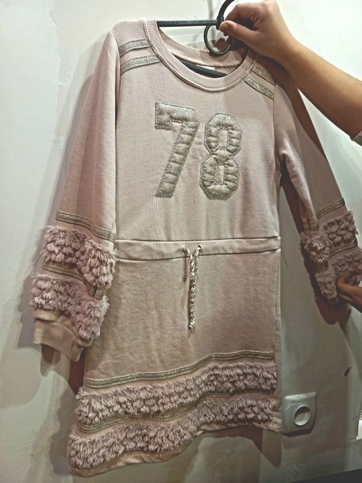 Сукня для дівчинки