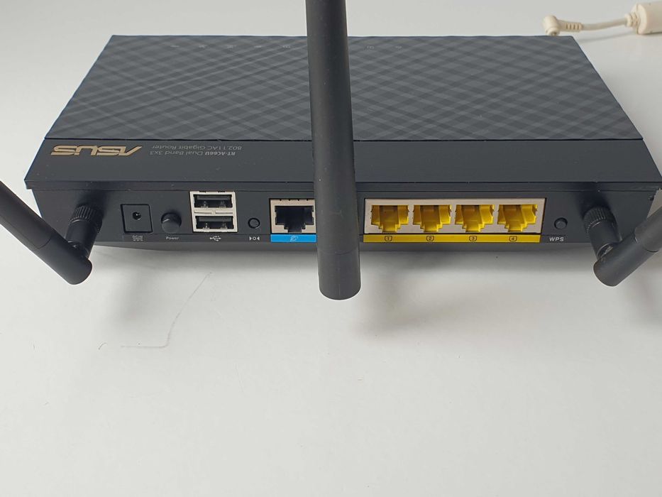 WI FI роутер ASUS RT-AC66U AC1750 Gbs USB  2.4 GHz 5 GHz комплект