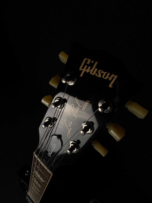 Gibson Les Paul Studio Black Trim