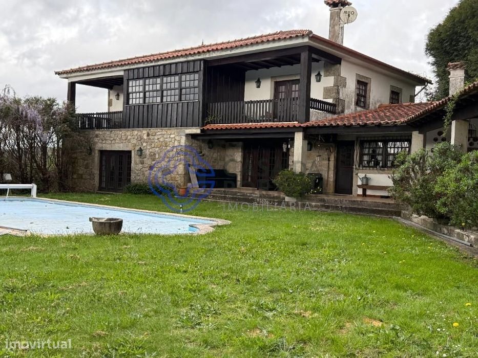 Moradia em Coura