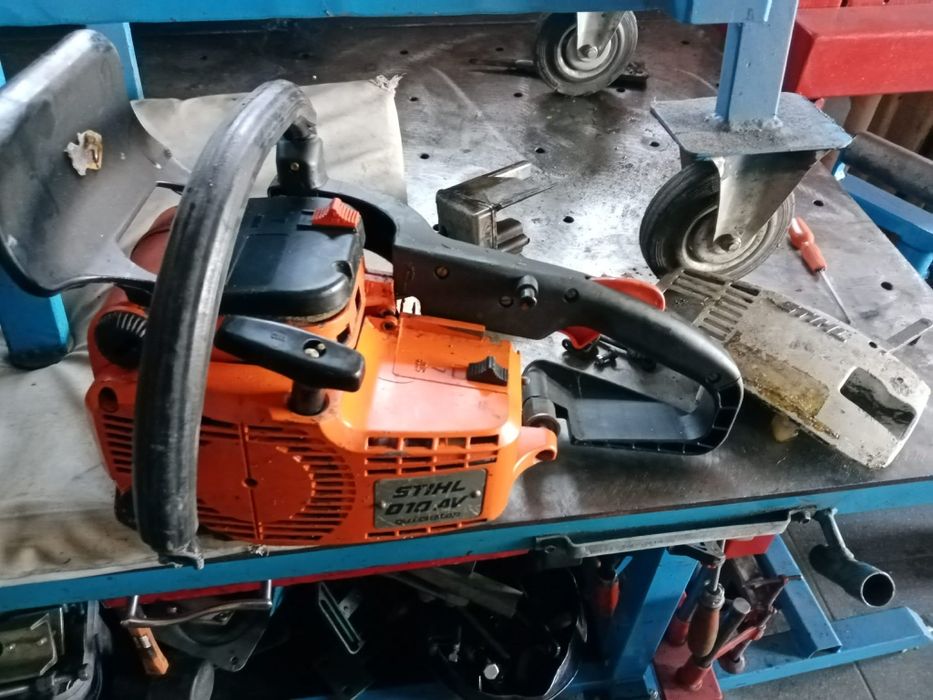 Stihl010av pila na czesci