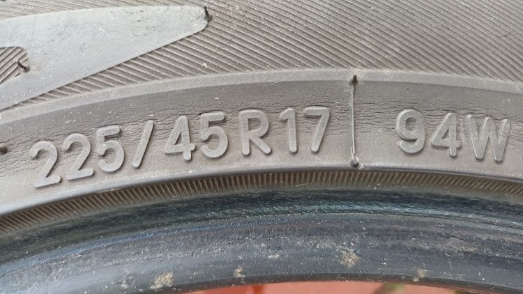 Opona TOYO 225/45 R17 94W