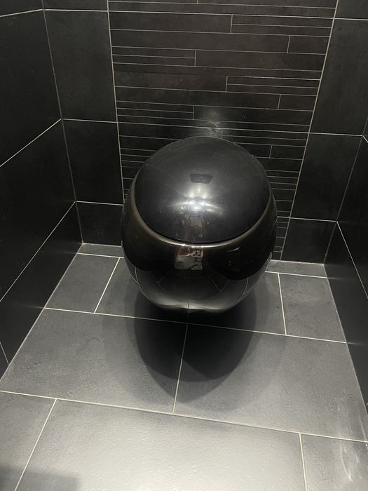 Muszla klozetowa czarna wc