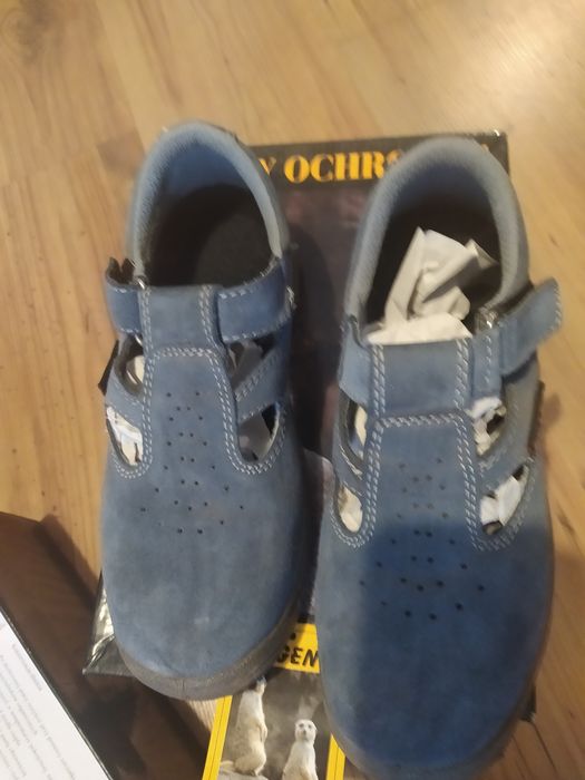 Buty ochronne typu sandały