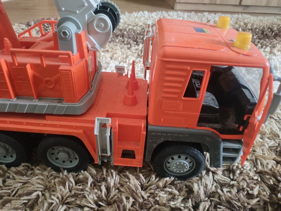 Автокран Driven by Battat Standard Series