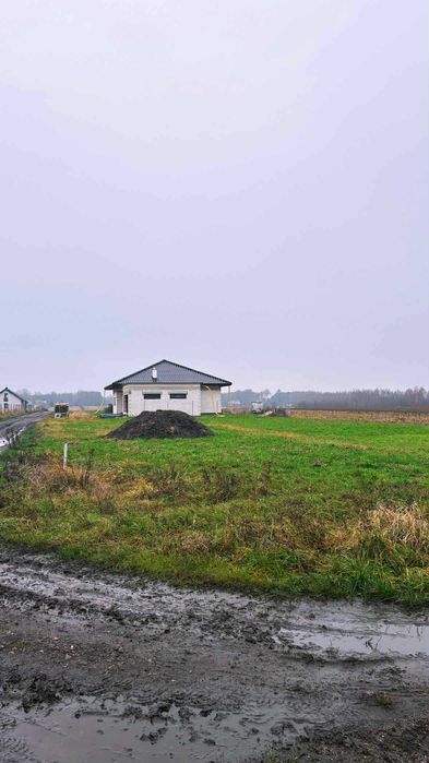 Działka z WZ w Łasku na sprzedaż