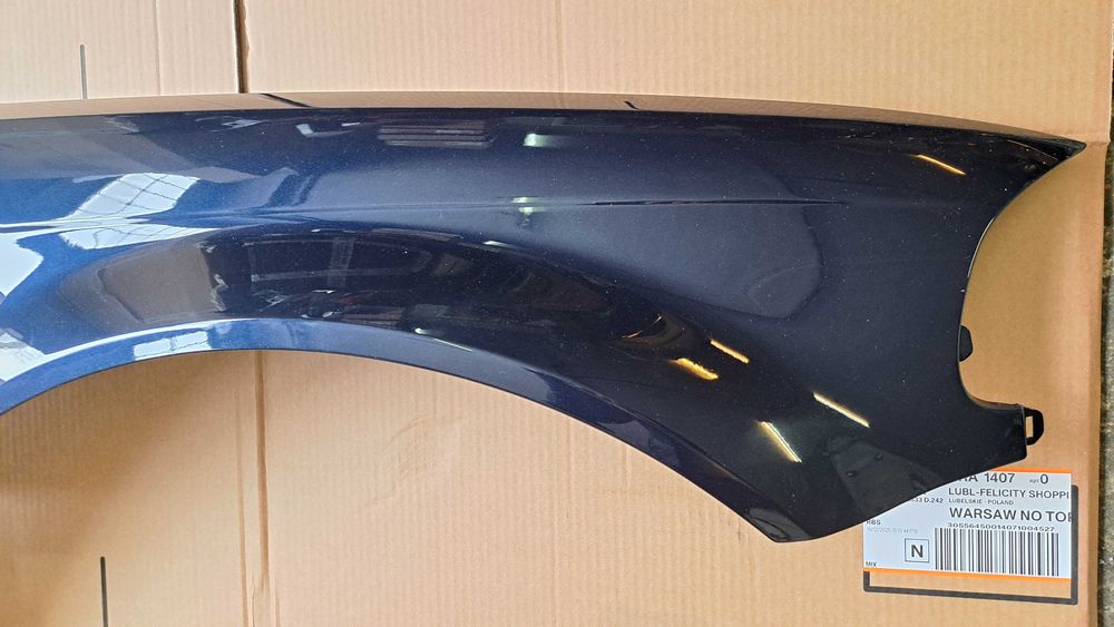 Błotnik BMW E46 Coupe Cabrio lewy ,prawy Orientblau met kod koloru 317