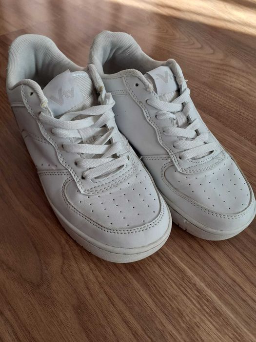 Buty adidasy białe Victory roz.37