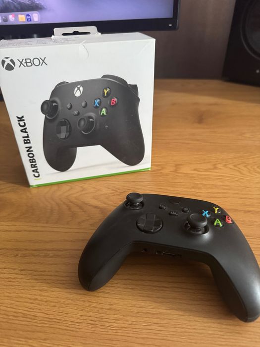 Бездротовий геймпад Microsoft Xbox Wireless Controller Carbon Black