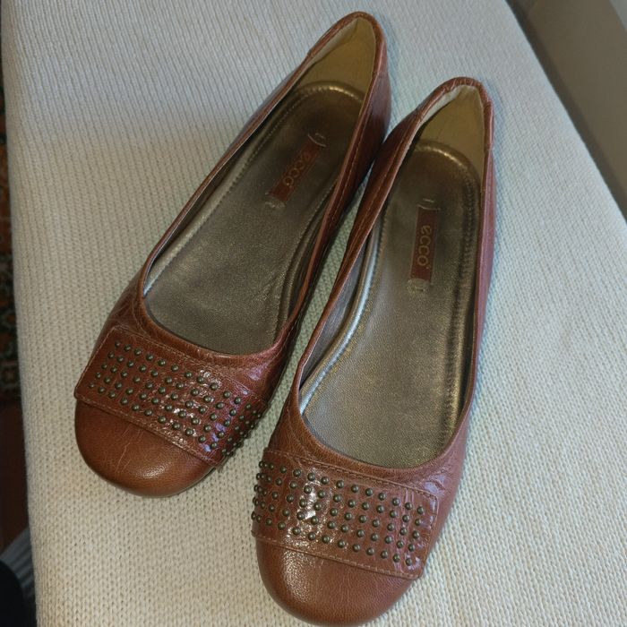 Жіночі балетки ECCO.