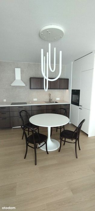 Nowe, dwupokojowe mieszkanie z balkonem!