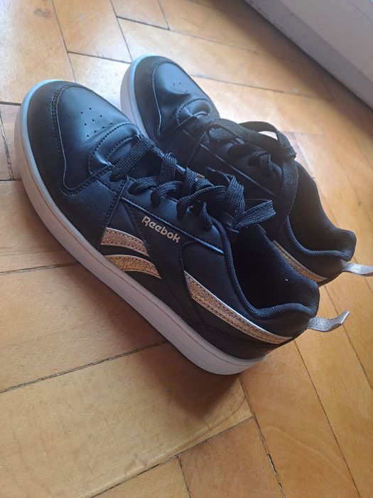 Buty reebok czarne 37