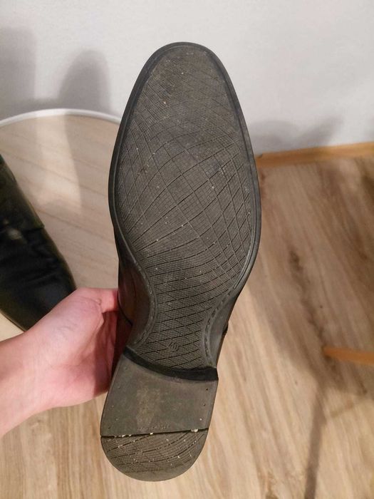 Buty galowe męskie