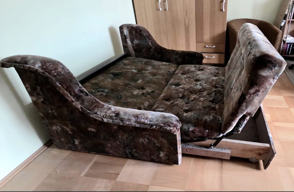 Kanapa dwuosobowa rozkładana