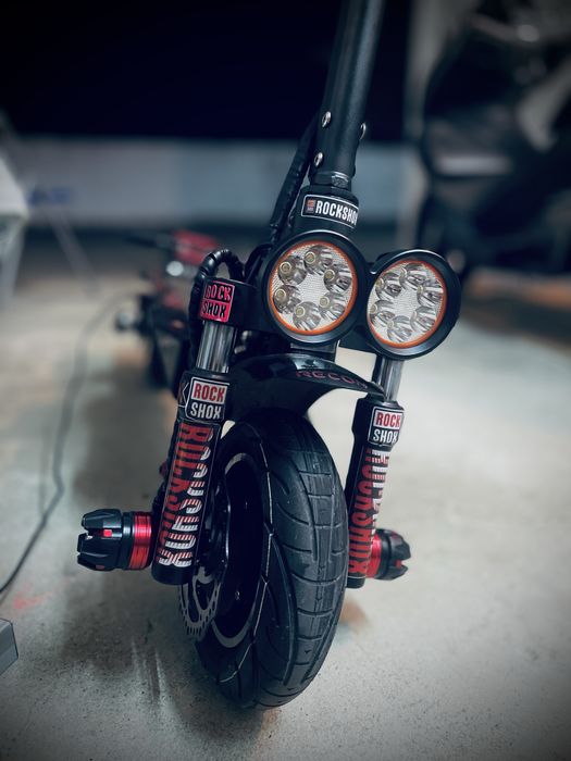 Trotinete Halo Knight T104