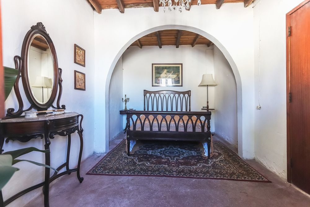 Moradia com quintal no Alentejo