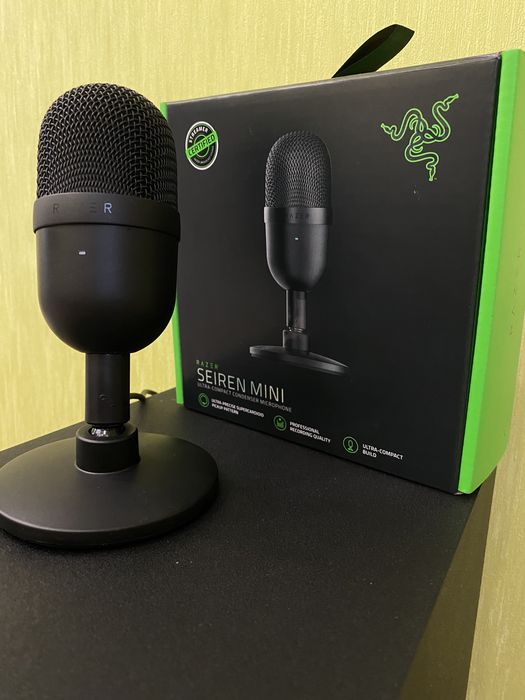 Микрофон Razer Seiren mini